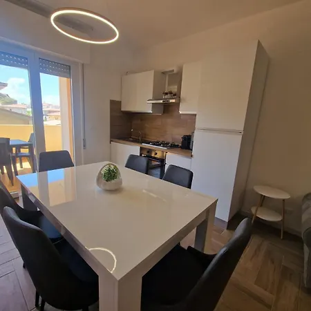 Deluxe 2 Vista Mare * Альба-Адриатика